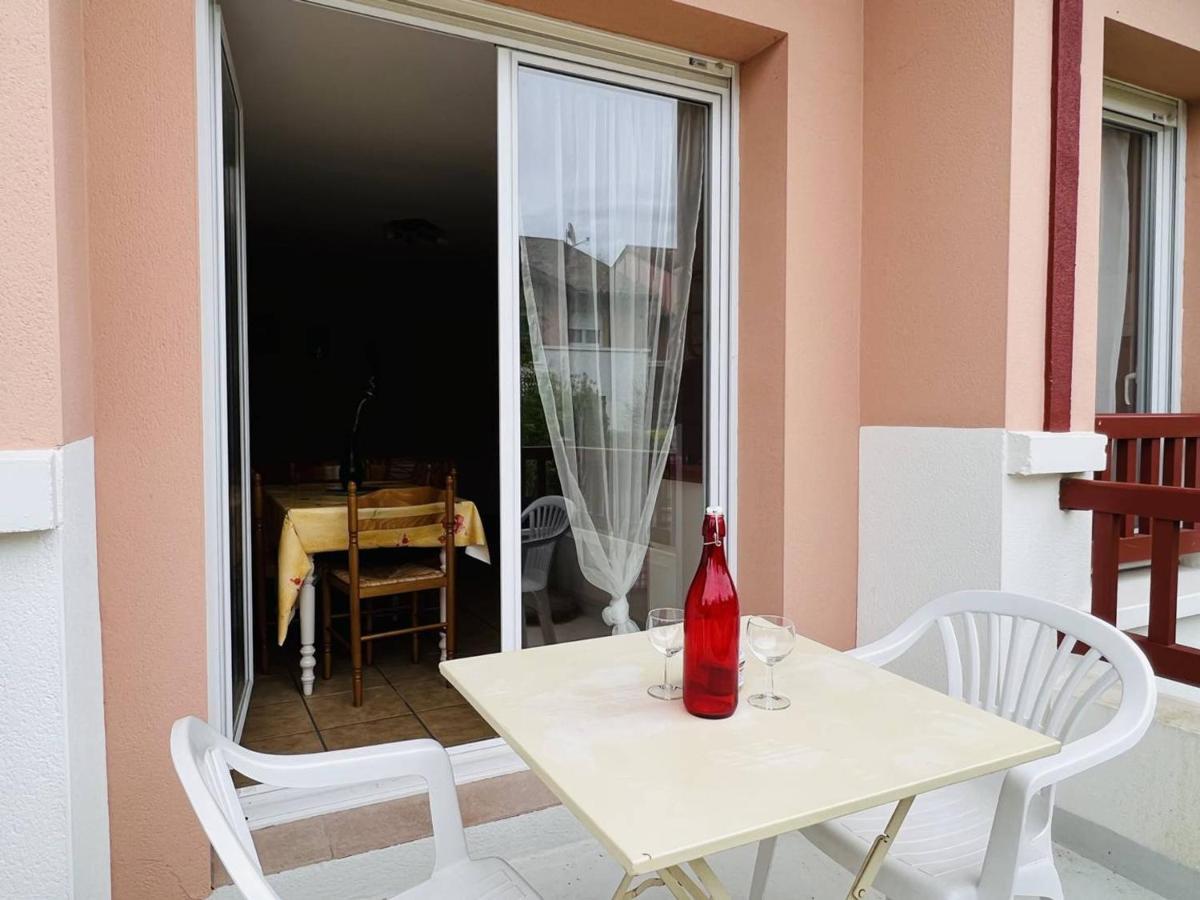 Appartement F2 A Cambo-Les-Bains Avec Piscine, Proche Thermes, Terrasse Et Parking - Fr-1-495-36 Exterior photo