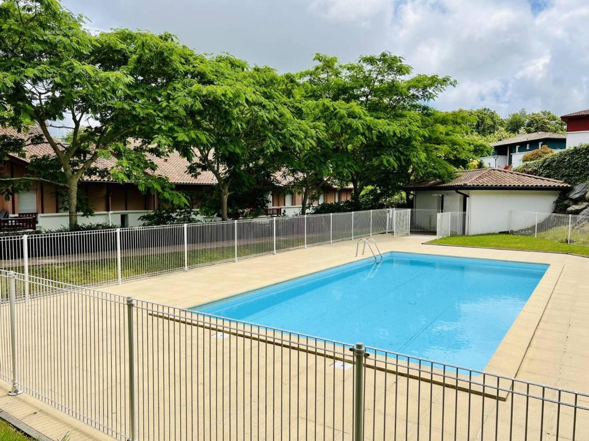 Appartement F2 A Cambo-Les-Bains Avec Piscine, Proche Thermes, Terrasse Et Parking - Fr-1-495-36 Exterior photo